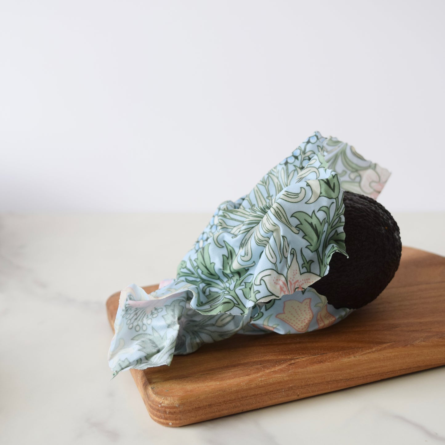 Simply Nature Beeswax food Wraps Set – William Morris. Self sealing Eco friendly food storage.