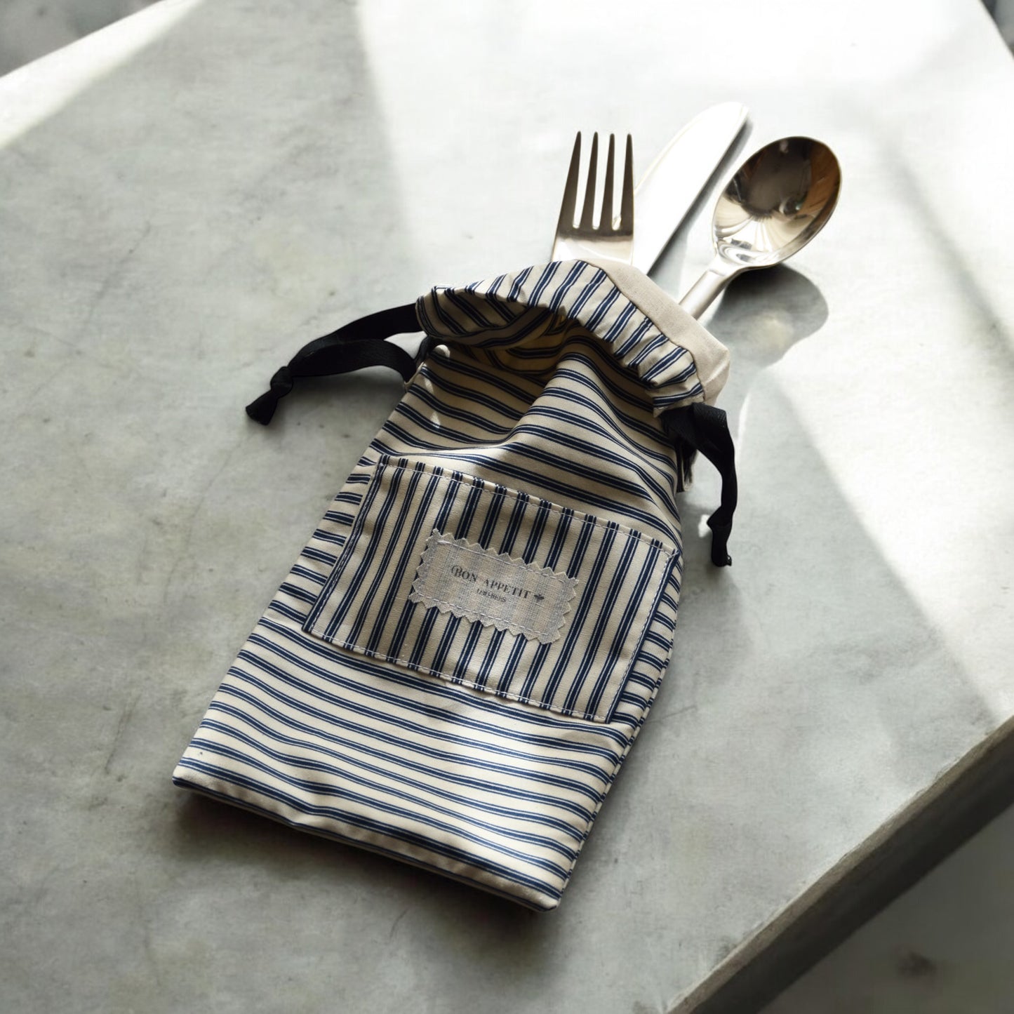 Lou-bees French style on the go cutlery bag.