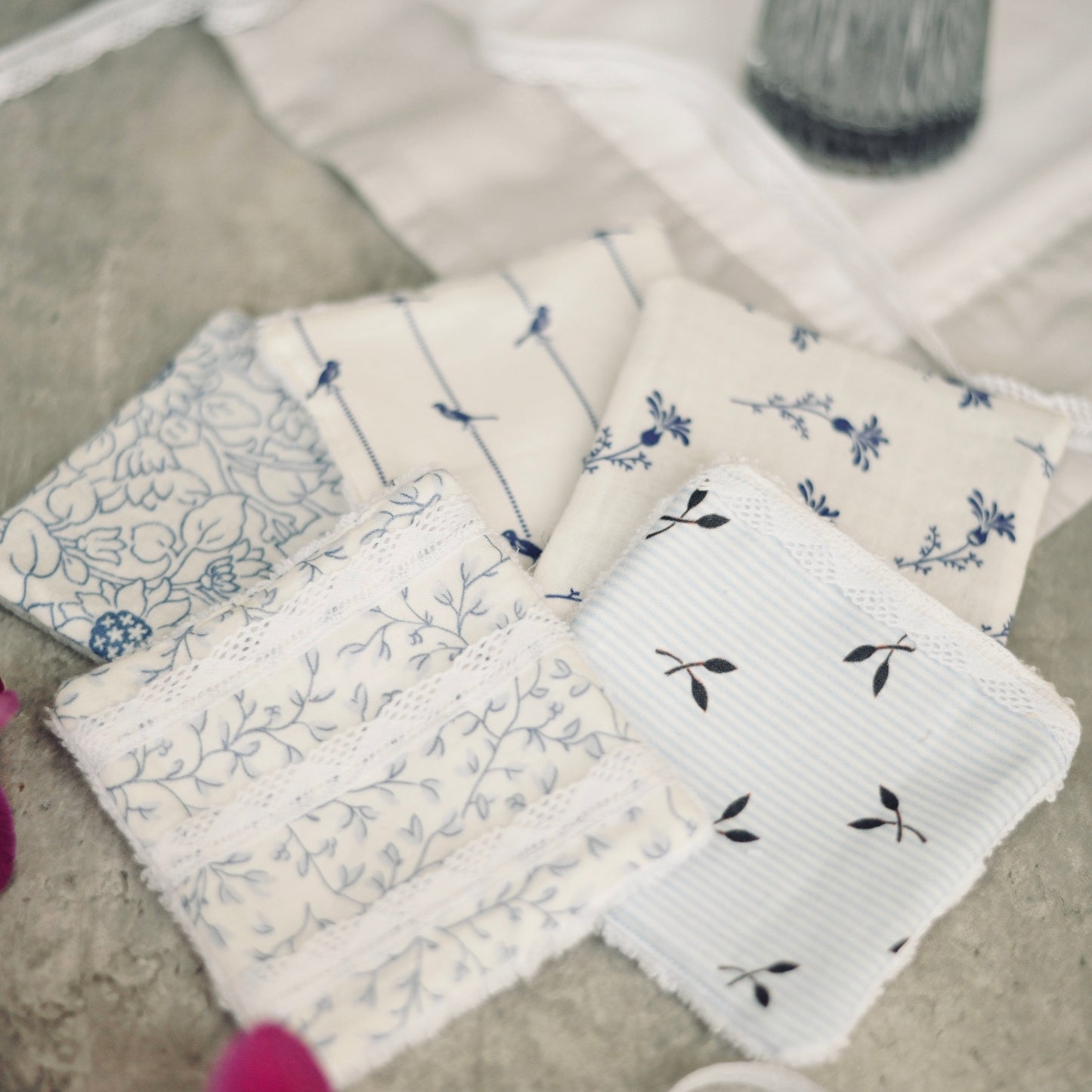 French Floral Reusable Eco-Friendly Makeup Wipes