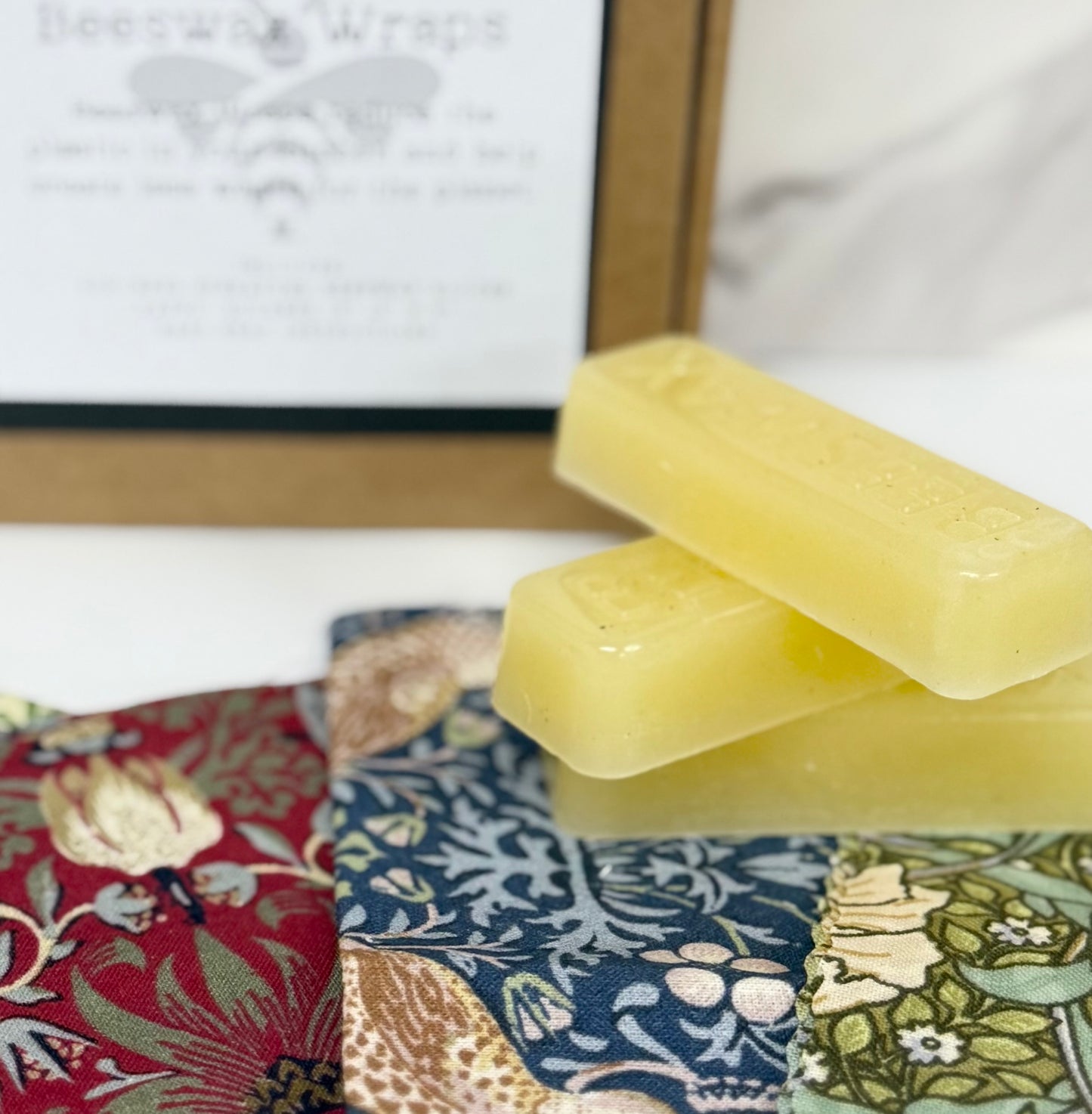 Make Your Own Beeswax Wraps William Morris Fabric.