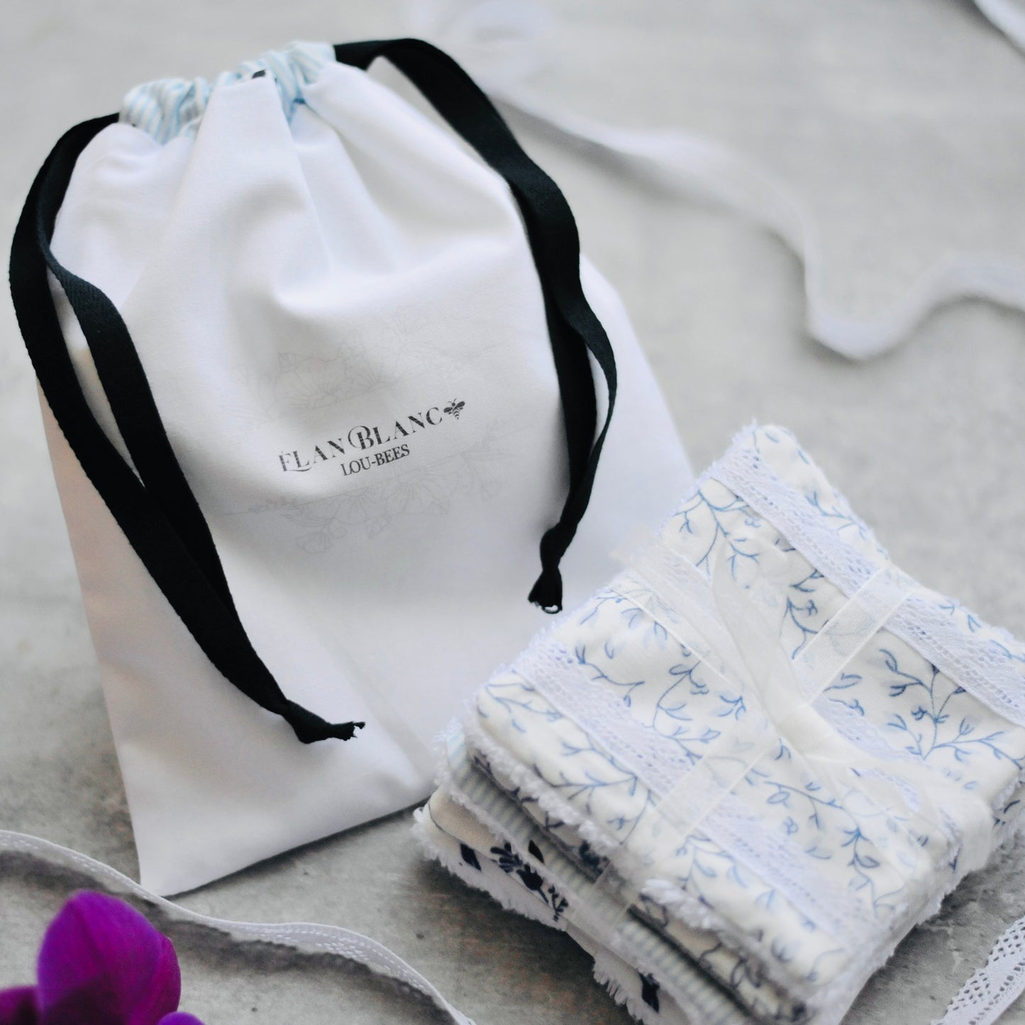 French Floral Reusable Eco-Friendly Makeup Wipes